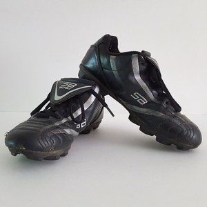 Spot Bilt Sport Cleats Boys Size  2.5. *AS IS*
